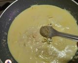 A picture of step 4 of Apple mawa rabdi.