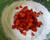 Foto del paso 3 de la receta: Helado sencillo y delicioso de fresas