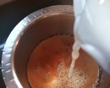 રોઝ ઈલાયચી ચા.(Rose Elaichi Tea Recipe In Gujarati) રેસીપી સ્ટેપ2ફોટો