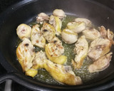 Foto del paso 3 de la receta: Pollo con espinaca fresca en salsa de espelta