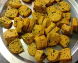 મેથી ની પૂરી (Methi Poori Recipe In Gujarati) રેસીપી સ્ટેપ2ફોટો