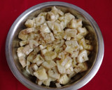 *வாழைக்காய் சுக்கா*(valaikkai sukka recipe in tamil) ரெசிபி ஸ்டேப் 4 புகைப்படம்
