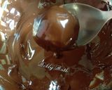 A picture of step 8 of Chickpea chocolate laddoos.