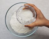 A picture of step 1 of BBQ Chicken Bao.