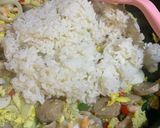 Foto langkah ke 4 dari resep Nasi Goreng Seafood.