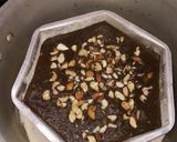 A picture of step 7 of Ragi Chocolate Cake.