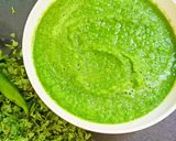 हरे धनिए की चटनी (Hare dhaniye ki chutney recipe in hindi) रेसिपी चरण 1 फोटो