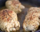 Foto del paso 4 de la receta: Pechuga de pollo rellena al curry