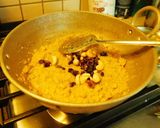 A picture of step 4 of Kodo millet Puttu (Varagarisi puttu in Tamil).