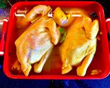Hình bước làm 2 của món Gà ủ thảo mộc