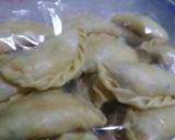 Foto langkah ke 5 dari resep Pastel renyah isi bihun wortel.