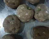 A picture of step 2 of Beef kofta.