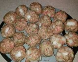 A picture of step 3 of Crockpot Cheese Stuffed Meatballs.
