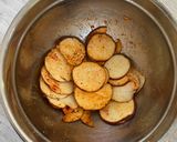 A picture of step 4 of Homemade sweet potato chips | Air fryer.