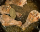 Foto del paso 2 de la receta: Muslos de pollo al ajillo 🍗🍗