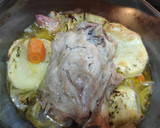 Foto del paso 2 de la receta: Codillo de cerdo al horno
