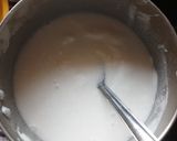 A picture of step 1 of Rice flour Ukadpendi.