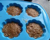 A picture of step 2 of Choco cup cake.