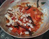 A picture of step 2 of Tomato chutney.