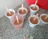 Foto del paso 3 de la receta: Paletas cremosas de chocolate