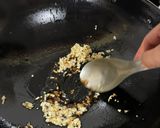 Foto langkah ke 5 dari resep Pokcoy Bawang Putih.