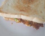 A picture of step 6 of Leftover Chicken cutlet omelette sandwich.