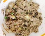 A picture of step 2 of Ragi flour pakodi.