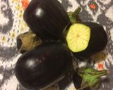 Foto del paso 2 de la receta: Berenjenas rellenas con aceitunas y tomate