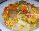 Foto langkah ke 4 dari resep Tumis sawi putih mix bakso.
