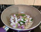 A picture of step 2 of PERI PERI PASTA...