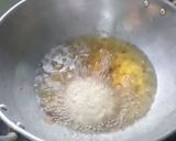 A picture of step 2 of Medu Vada.