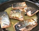 Foto del paso 4 de la receta: Salmón en salsa de cítricos