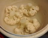 Foto del paso 1 de la receta: Falso "arroz" de coliflor con pescado
