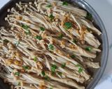 Foto langkah ke 4 dari resep Enoki Kukus Bawang Putih.