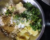 A picture of step 2 of Aloo roti.