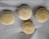 A picture of step 10 of Korean-Style Juicy Pepper Buns with Melty Cheese.