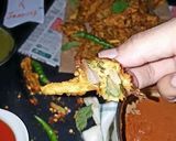 A picture of step 3 of Pakoray.