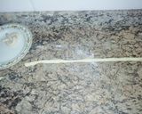 A picture of step 2 of Cinnamon pretzels.