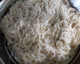 A picture of step 4 of Cabbage special lunch.