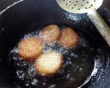 পাউরুটির টক ঝাল মুচমুচে বিঙ্কুট (paurutr tok jhaal muchmuche biscuit recipe in Bengali) রেসিপির ধাপ 2 ছবি