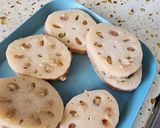 Hình bước làm 2 của món Củ sen nhồi thịt hấp