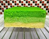 Foto langkah ke 4 dari resep Bolu Lapis Pandan Keju.