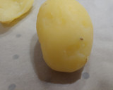 Foto del paso 6 de la receta: Patata rellena de Burritos, salsa BBQ, albahaca