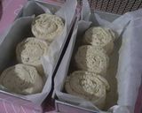 Foto langkah ke 12 dari resep Garlic Cheese Rolls.