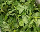 A picture of step 3 of Methi Aloo sabzi (Fenugreek leaves and potato vegetable).