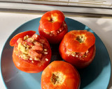 Foto del paso 4 de la receta: Tomates rellenos de verano (sin gluten)