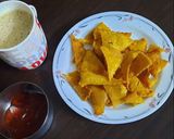 A picture of step 4 of Cheese chilli nachos.