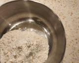 A picture of step 2 of Apple crumble.