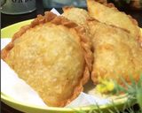 Foto langkah ke 7 dari resep Pastel renyah isi ayam dan sayur 🥕🥔🍗.