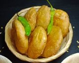 A picture of step 11 of Delhi Wali Khasta Kachori.